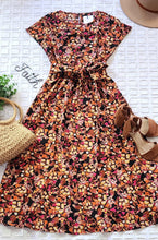 Load image into Gallery viewer, Beautiful flower dress