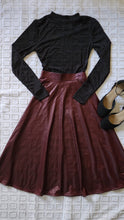Load image into Gallery viewer, Faux leather flare skirt
